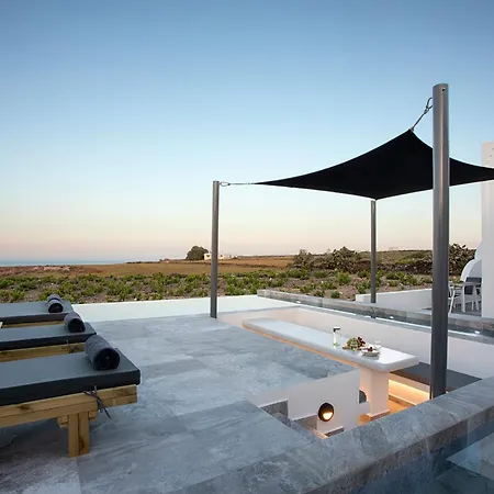 Villa Vinebranch *