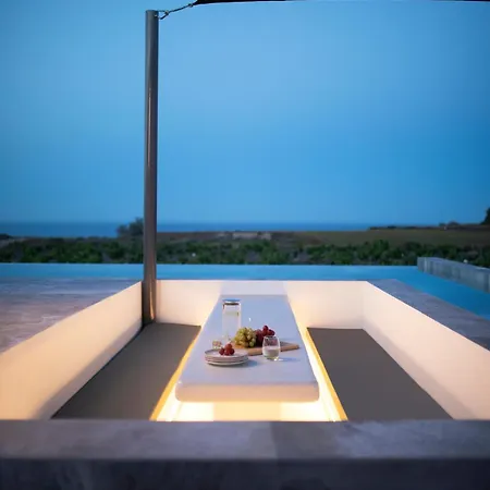 Villa Vinebranch *