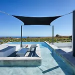 Villa Vinebranch *